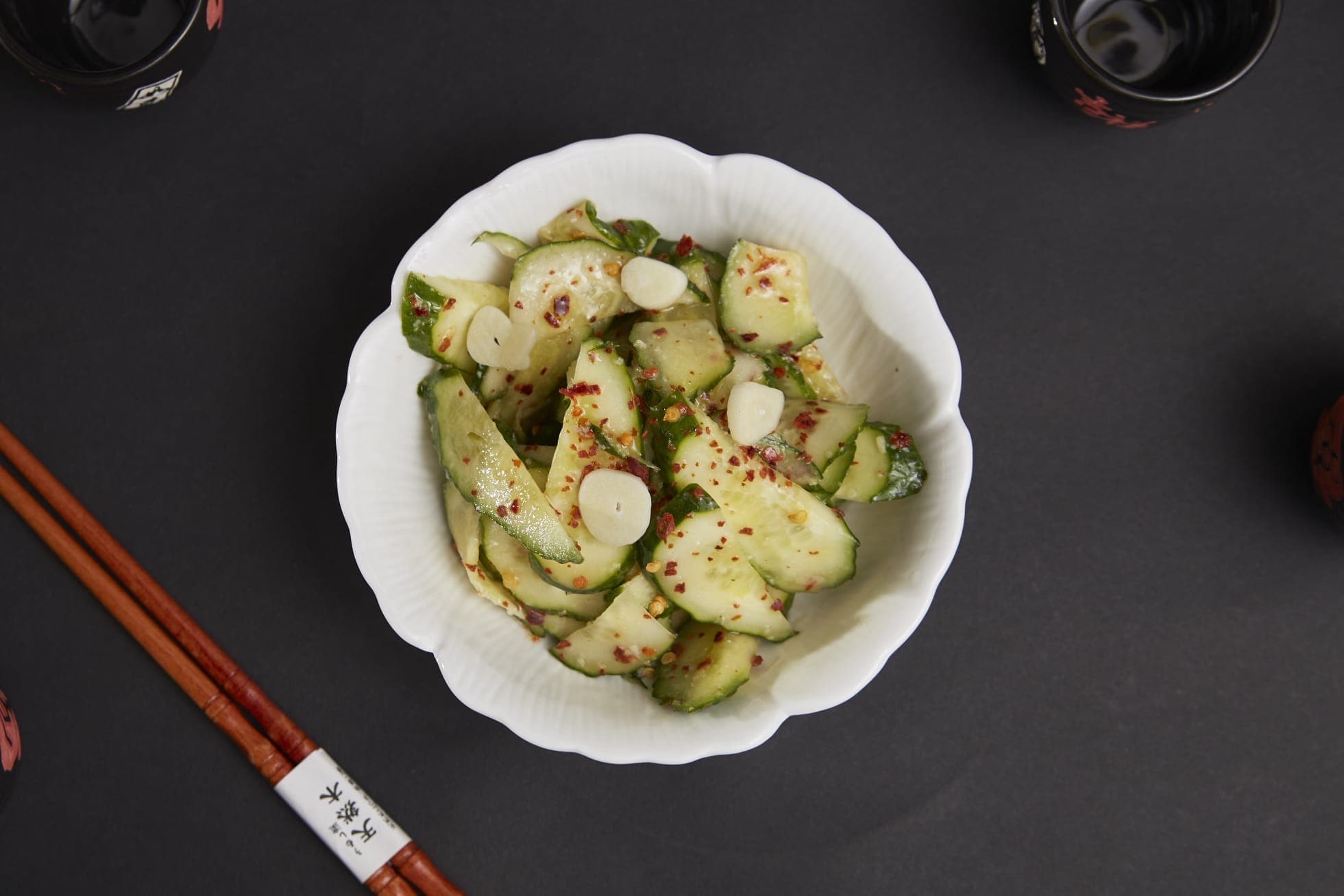 Salata de castraveti picanti